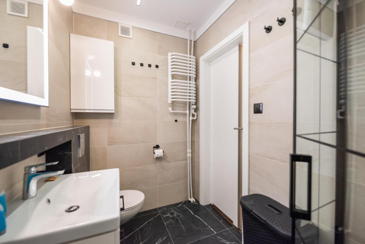 ורשה Downtown Antique Apartment מראה חיצוני תמונה