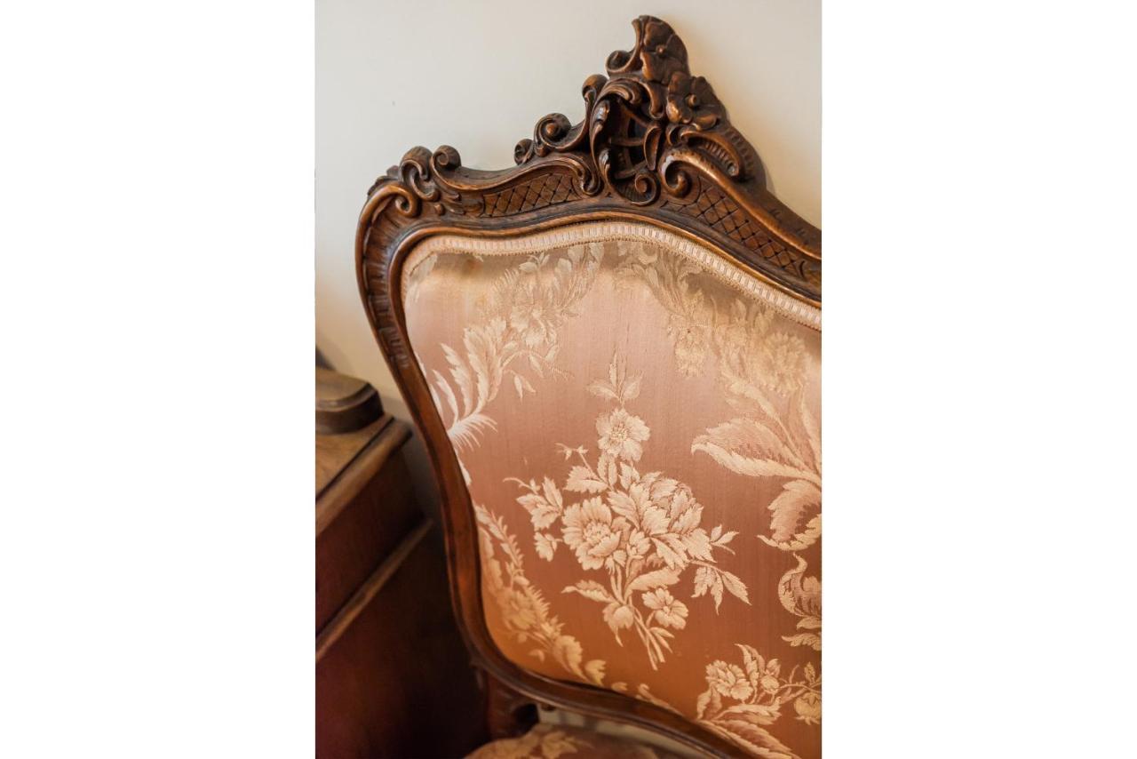 ורשה Downtown Antique Apartment מראה חיצוני תמונה