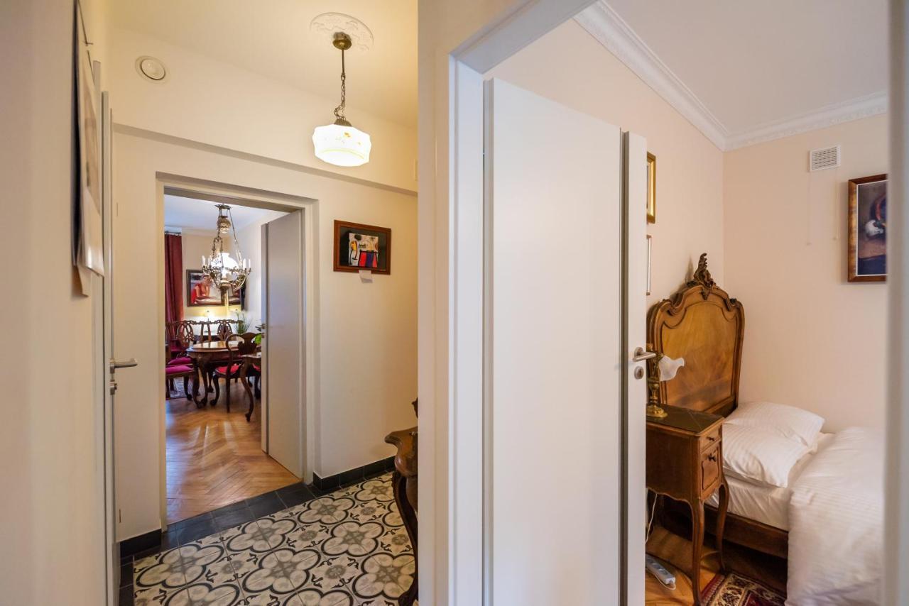 ורשה Downtown Antique Apartment מראה חיצוני תמונה